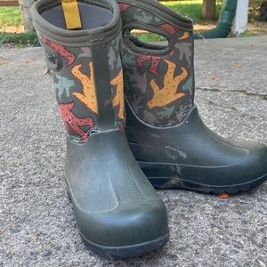 Kids Bogs Rain Boots.